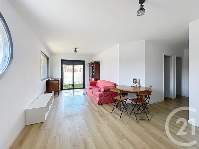 maison à vendre - 4 pièces - 75.0 m2 - GUJAN MESTRAS - 33 - AQUITAINE - Century 21 Duprat & Associés
