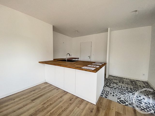 maison à vendre - 4 pièces - 75.0 m2 - GUJAN MESTRAS - 33 - AQUITAINE - Century 21 Duprat & Associés