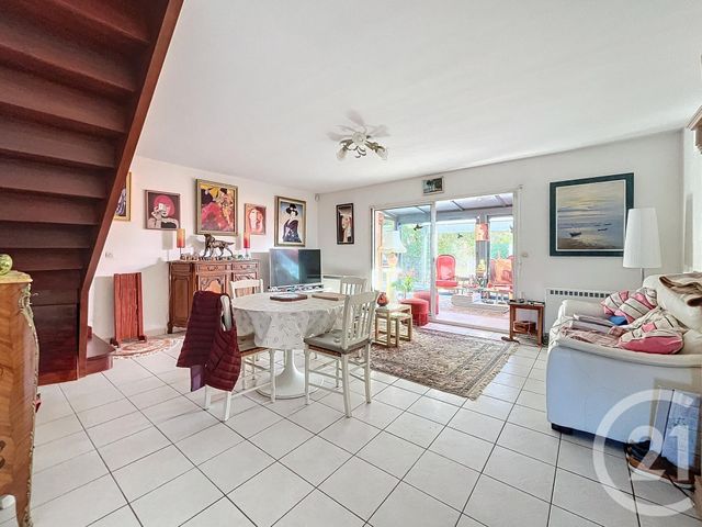 maison à vendre - 4 pièces - 101.34 m2 - GUJAN MESTRAS - 33 - AQUITAINE - Century 21 Duprat & Associés