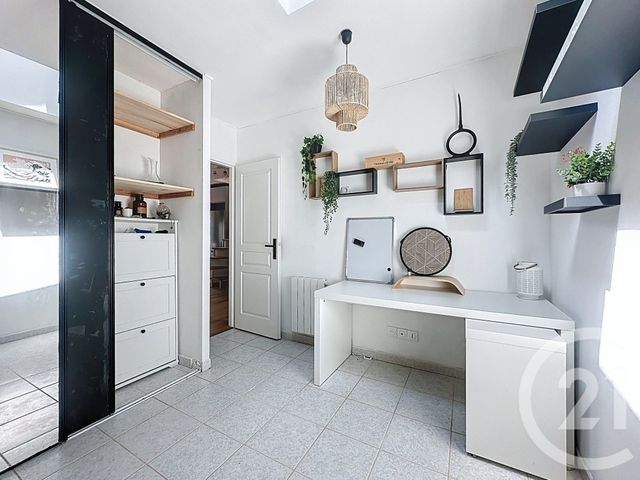 Appartement F3 à vendre - 4 pièces - 49.69 m2 - GUJAN MESTRAS - 33 - AQUITAINE - Century 21 Duprat & Associés