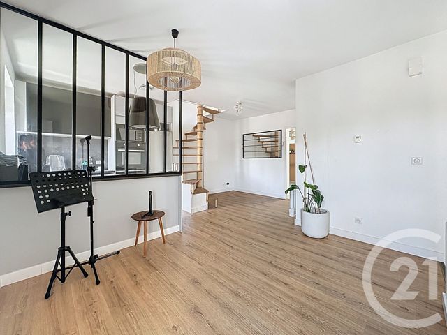 Appartement F3 à vendre - 4 pièces - 49.69 m2 - GUJAN MESTRAS - 33 - AQUITAINE - Century 21 Duprat & Associés