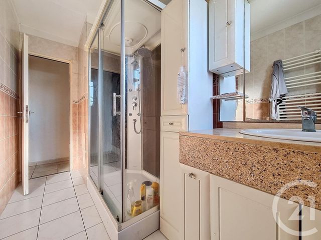 maison à vendre - 5 pièces - 116.05 m2 - GUJAN MESTRAS - 33 - AQUITAINE - Century 21 Duprat & Associés