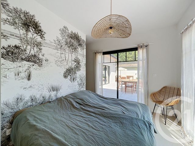 maison à vendre - 4 pièces - 129.4 m2 - GUJAN MESTRAS - 33 - AQUITAINE - Century 21 Duprat & Associés