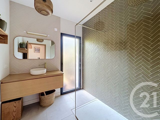 maison à vendre - 4 pièces - 129.4 m2 - GUJAN MESTRAS - 33 - AQUITAINE - Century 21 Duprat & Associés