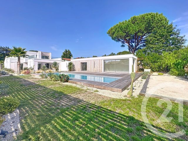 maison à vendre - 6 pièces - 177.0 m2 - GUJAN MESTRAS - 33 - AQUITAINE - Century 21 Duprat & Associés