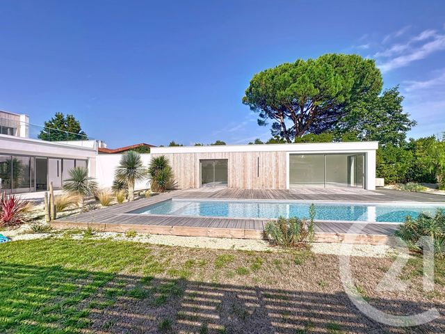 maison à vendre - 6 pièces - 177.0 m2 - GUJAN MESTRAS - 33 - AQUITAINE - Century 21 Duprat & Associés