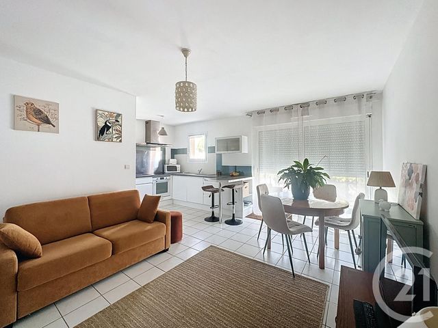Appartement F2 à vendre - 2 pièces - 46.0 m2 - GUJAN MESTRAS - 33 - AQUITAINE - Century 21 Duprat & Associés
