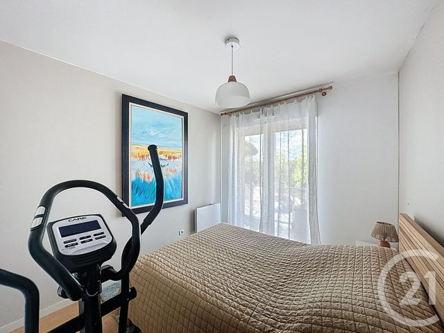 Appartement F2 à vendre - 2 pièces - 46.0 m2 - GUJAN MESTRAS - 33 - AQUITAINE - Century 21 Duprat & Associés