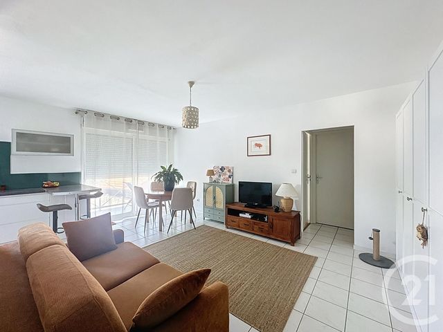 Appartement F2 à vendre - 2 pièces - 46.0 m2 - GUJAN MESTRAS - 33 - AQUITAINE - Century 21 Duprat & Associés