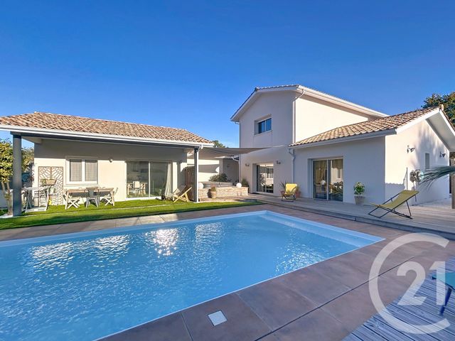 maison à vendre - 6 pièces - 166.72 m2 - GUJAN MESTRAS - 33 - AQUITAINE - Century 21 Duprat & Associés