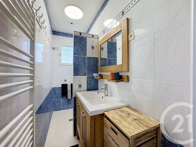 maison à vendre - 5 pièces - 135.0 m2 - GUJAN MESTRAS - 33 - AQUITAINE - Century 21 Duprat & Associés