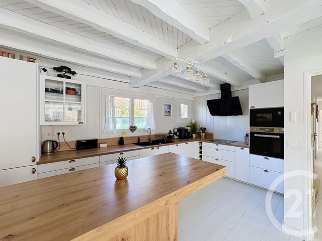 maison à vendre - 5 pièces - 135.0 m2 - GUJAN MESTRAS - 33 - AQUITAINE - Century 21 Duprat & Associés