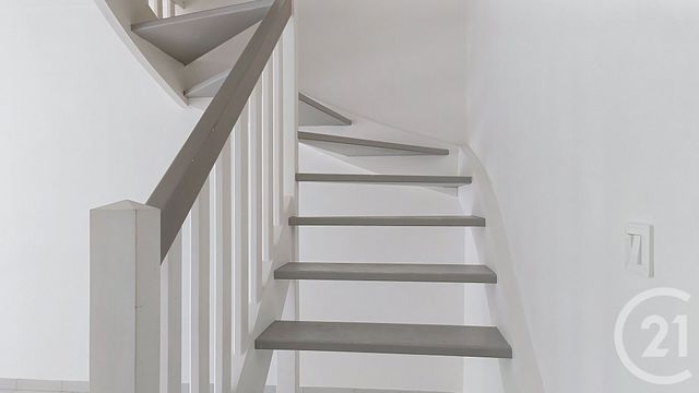 maison à vendre - 4 pièces - 89.64 m2 - GUJAN MESTRAS - 33 - AQUITAINE - Century 21 Duprat & Associés