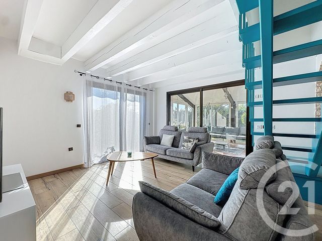 maison à vendre - 6 pièces - 175.0 m2 - GUJAN MESTRAS - 33 - AQUITAINE - Century 21 Duprat & Associés