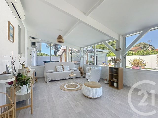 maison à vendre - 6 pièces - 124.0 m2 - GUJAN MESTRAS - 33 - AQUITAINE - Century 21 Duprat & Associés