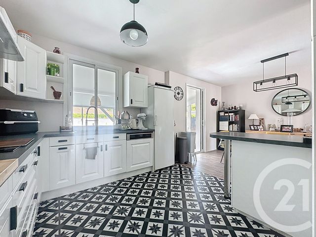 maison à vendre - 6 pièces - 124.0 m2 - GUJAN MESTRAS - 33 - AQUITAINE - Century 21 Duprat & Associés