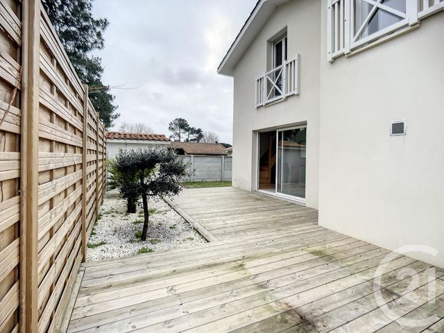 maison à louer - 4 pièces - 77.06 m2 - LA TESTE DE BUCH - 33 - AQUITAINE - Century 21 Duprat & Associés