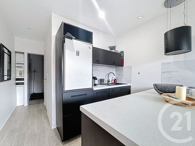 Appartement F2 à louer - 2 pièces - 28.05 m2 - ARCACHON - 33 - AQUITAINE - Century 21 Duprat & Associés