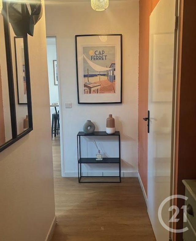 Appartement F2 à louer - 2 pièces - 46.19 m2 - AUDENGE - 33 - AQUITAINE - Century 21 Duprat & Associés
