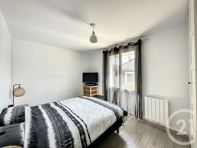 maison à vendre - 6 pièces - 175.0 m2 - GUJAN MESTRAS - 33 - AQUITAINE - Century 21 Duprat & Associés