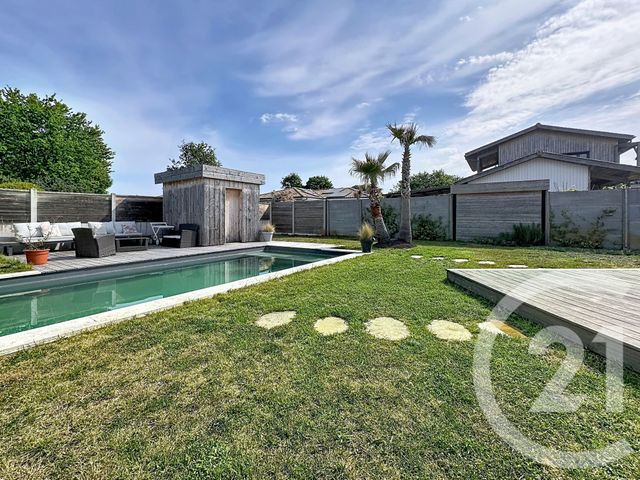 maison à vendre - 5 pièces - 146.2 m2 - GUJAN MESTRAS - 33 - AQUITAINE - Century 21 Duprat & Associés