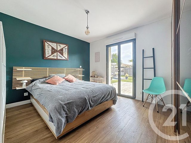 maison à vendre - 5 pièces - 146.2 m2 - GUJAN MESTRAS - 33 - AQUITAINE - Century 21 Duprat & Associés