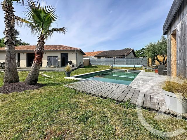 maison à vendre - 5 pièces - 146.2 m2 - GUJAN MESTRAS - 33 - AQUITAINE - Century 21 Duprat & Associés