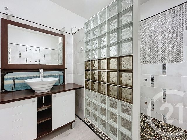 maison à vendre - 4 pièces - 166.92 m2 - GUJAN MESTRAS - 33 - AQUITAINE - Century 21 Duprat & Associés