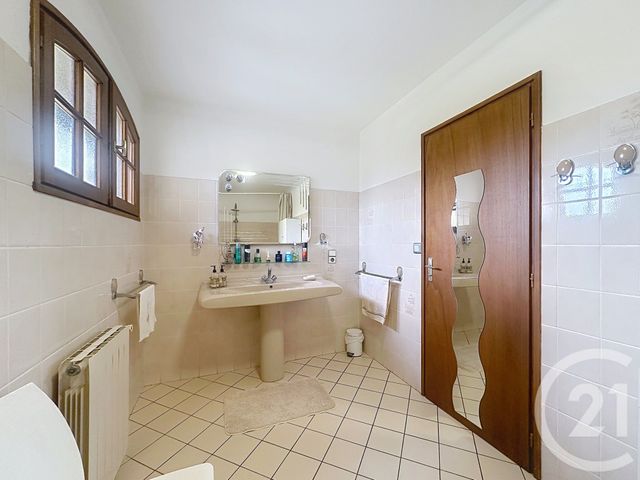 maison à vendre - 5 pièces - 151.05 m2 - GUJAN MESTRAS - 33 - AQUITAINE - Century 21 Duprat & Associés