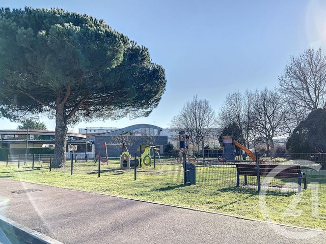 Appartement T4 à louer - 4 pièces - 73.25 m2 - LA TESTE DE BUCH - 33 - AQUITAINE - Century 21 Duprat & Associés