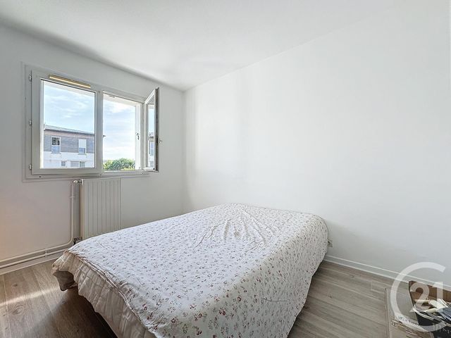 Appartement T4 à louer - 4 pièces - 73.25 m2 - LA TESTE DE BUCH - 33 - AQUITAINE - Century 21 Duprat & Associés