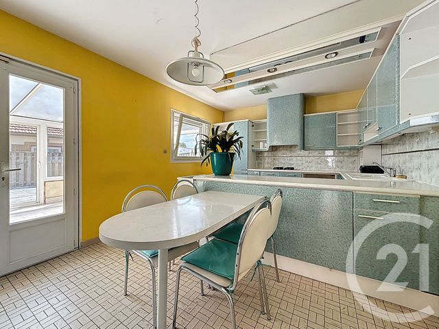 maison à vendre - 5 pièces - 147.0 m2 - GUJAN MESTRAS - 33 - AQUITAINE - Century 21 Duprat & Associés