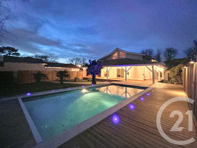 maison à vendre - 4 pièces - 166.92 m2 - GUJAN MESTRAS - 33 - AQUITAINE - Century 21 Duprat & Associés