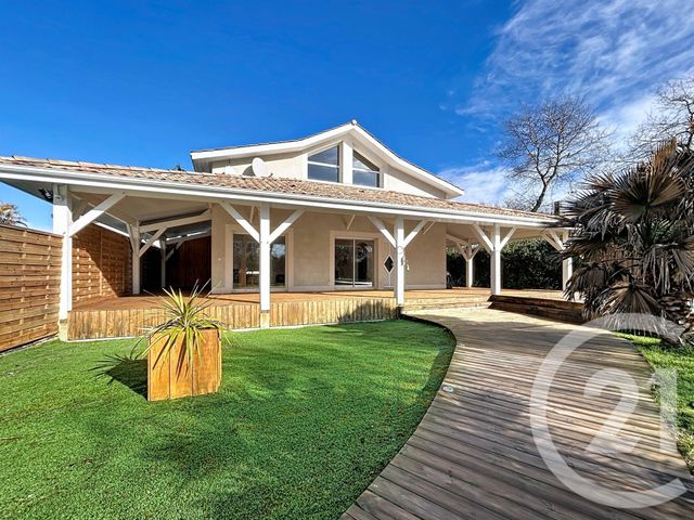 maison à vendre - 4 pièces - 166.92 m2 - GUJAN MESTRAS - 33 - AQUITAINE - Century 21 Duprat & Associés