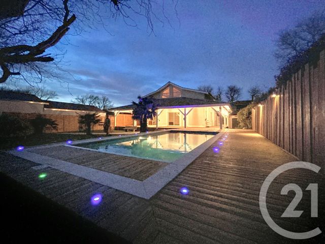 maison à vendre - 4 pièces - 166.92 m2 - GUJAN MESTRAS - 33 - AQUITAINE - Century 21 Duprat & Associés