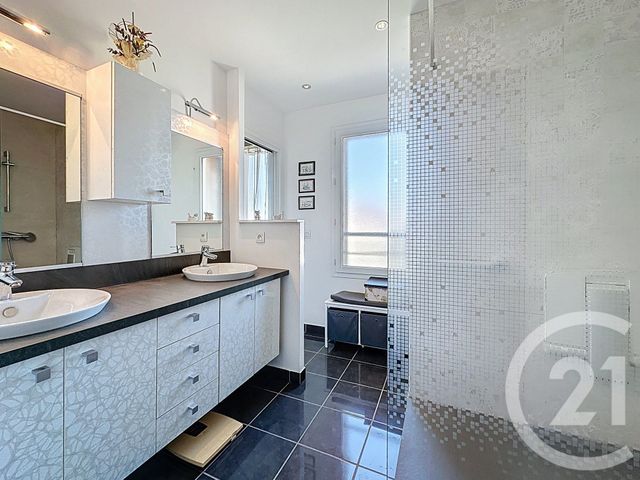 Appartement T3 à vendre - 4 pièces - 120.95 m2 - LA TESTE DE BUCH - 33 - AQUITAINE - Century 21 Duprat & Associés