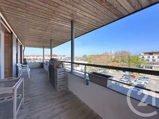 Appartement T3 à vendre - 4 pièces - 120.95 m2 - LA TESTE DE BUCH - 33 - AQUITAINE - Century 21 Duprat & Associés