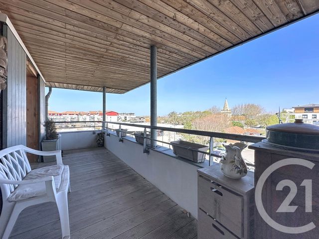 Appartement T3 à vendre - 4 pièces - 120.95 m2 - LA TESTE DE BUCH - 33 - AQUITAINE - Century 21 Duprat & Associés
