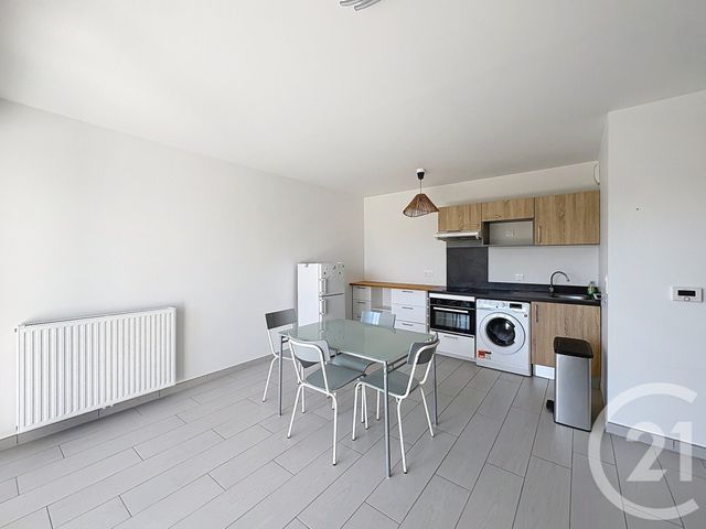 Appartement F2 à louer - 2 pièces - 44.99 m2 - GUJAN MESTRAS - 33 - AQUITAINE - Century 21 Duprat & Associés