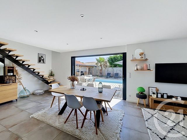 maison à vendre - 4 pièces - 110.29 m2 - GUJAN MESTRAS - 33 - AQUITAINE - Century 21 Duprat & Associés