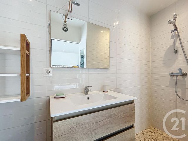 maison à vendre - 5 pièces - 126.69 m2 - GUJAN MESTRAS - 33 - AQUITAINE - Century 21 Duprat & Associés