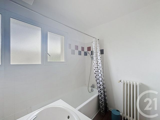 Appartement F4 à louer - 4 pièces - 73.0 m2 - TALENCE - 33 - AQUITAINE - Century 21 Duprat & Associés