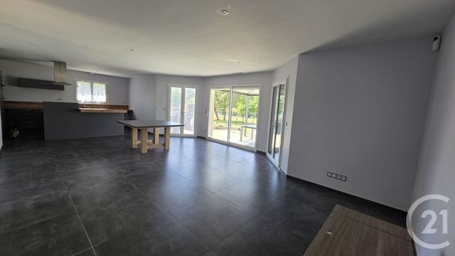 maison à louer - 5 pièces - 115.29 m2 - LAPOUYADE - 33 - AQUITAINE - Century 21 Duprat & Associés