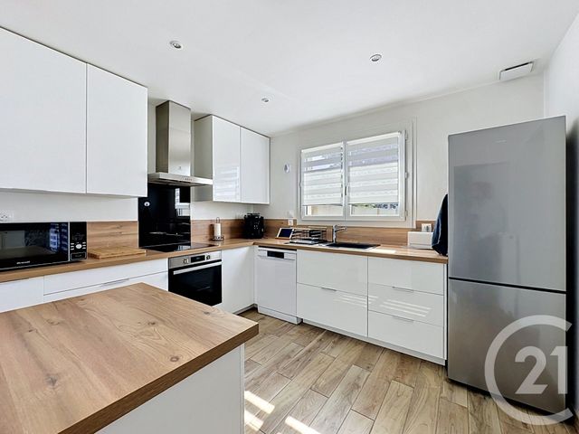 maison à vendre - 5 pièces - 130.08 m2 - GUJAN MESTRAS - 33 - AQUITAINE - Century 21 Duprat & Associés