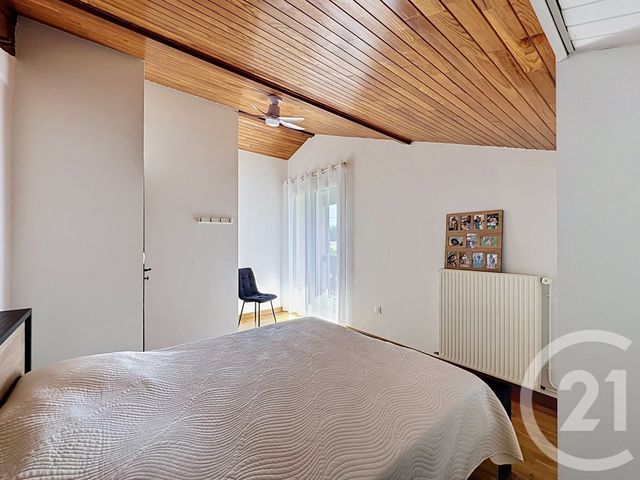 maison à vendre - 5 pièces - 130.08 m2 - GUJAN MESTRAS - 33 - AQUITAINE - Century 21 Duprat & Associés