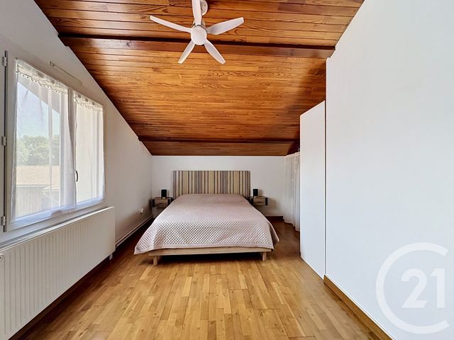 maison à vendre - 5 pièces - 130.08 m2 - GUJAN MESTRAS - 33 - AQUITAINE - Century 21 Duprat & Associés