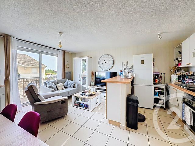 Appartement T3 à vendre - 3 pièces - 53.58 m2 - GUJAN MESTRAS - 33 - AQUITAINE - Century 21 Duprat & Associés