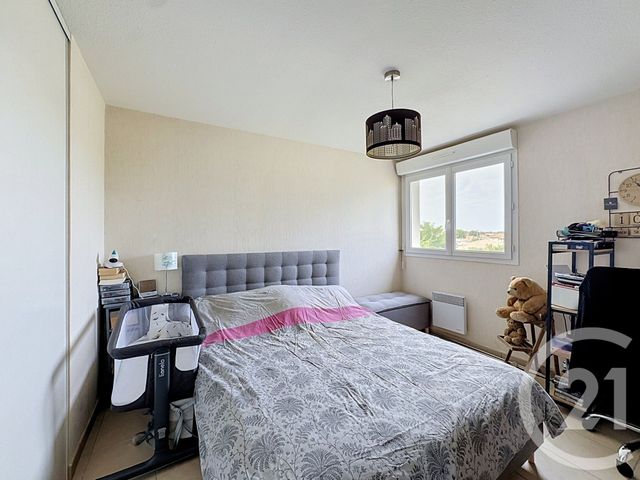Appartement T3 à vendre - 3 pièces - 53.58 m2 - GUJAN MESTRAS - 33 - AQUITAINE - Century 21 Duprat & Associés