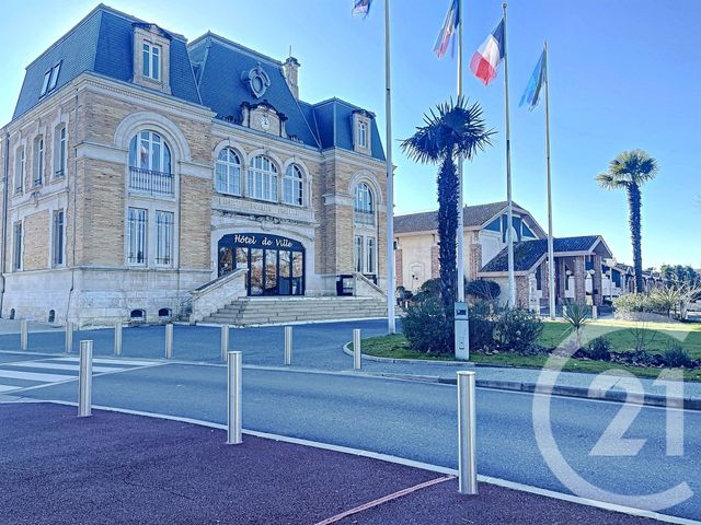 Appartement T3 à vendre - 3 pièces - 66.1 m2 - GUJAN MESTRAS - 33 - AQUITAINE - Century 21 Duprat & Associés