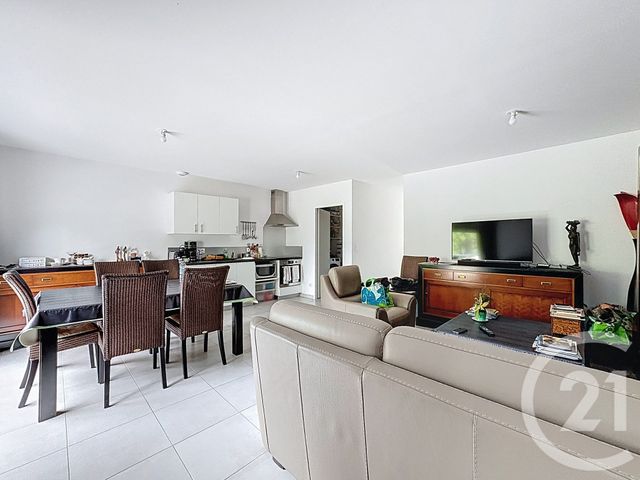 Appartement F3 à louer - 3 pièces - 75.69 m2 - BIGANOS - 33 - AQUITAINE - Century 21 Duprat & Associés